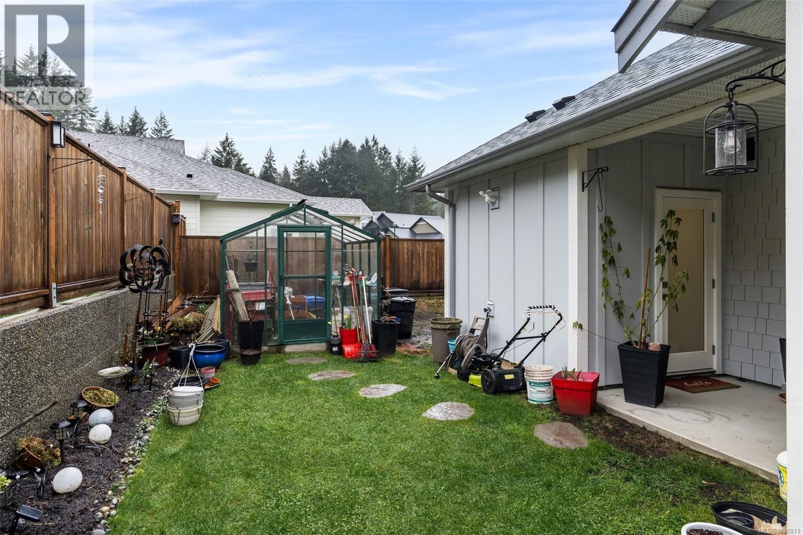 2624 Forest Edge Rd, Sooke