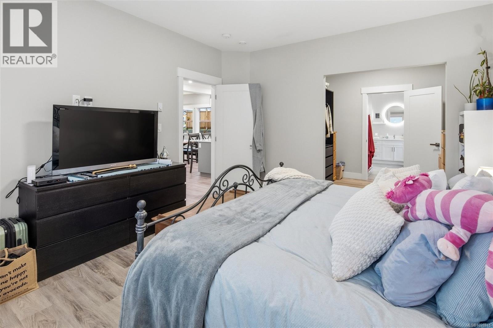 2624 Forest Edge Rd, Sooke