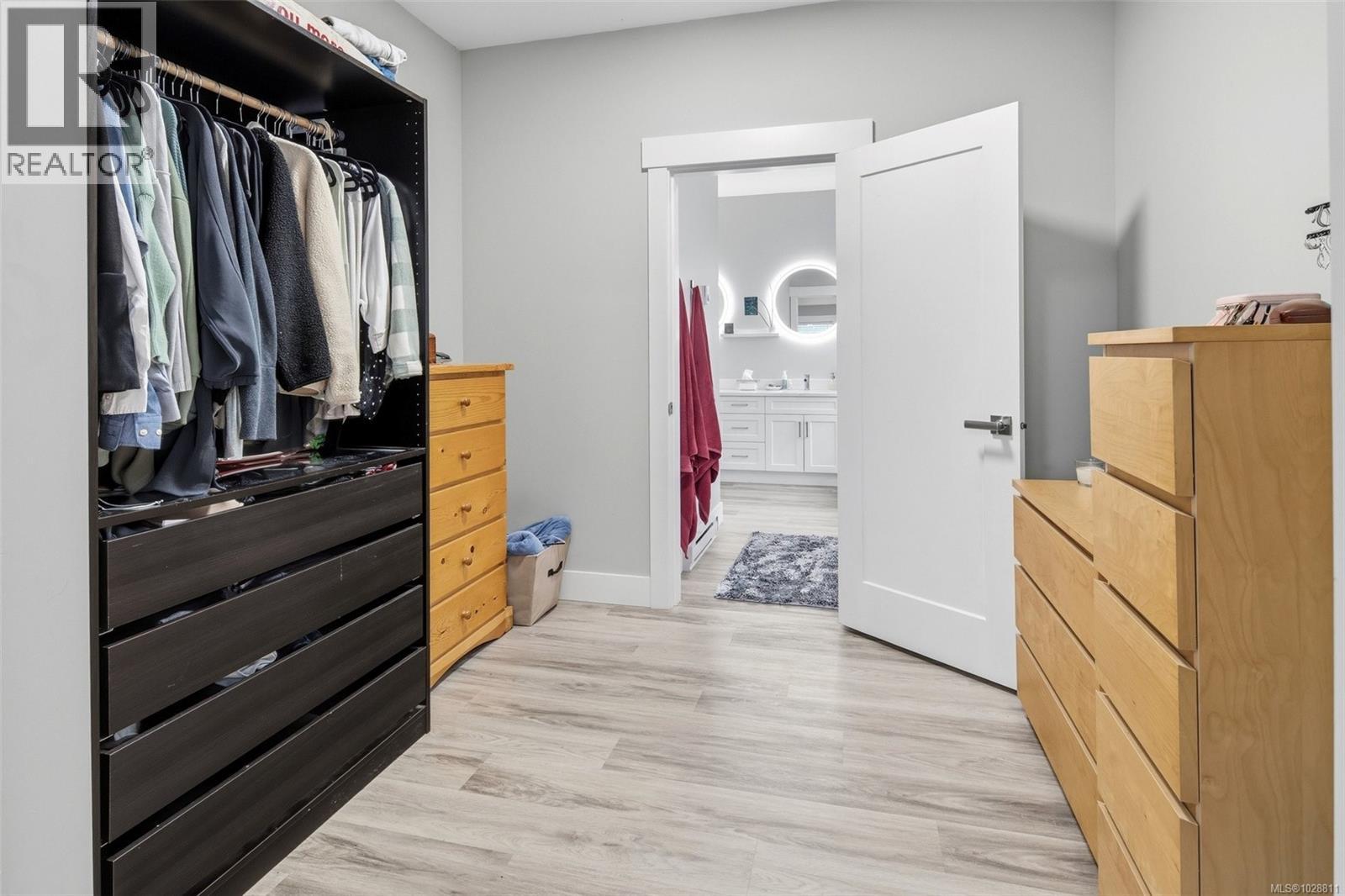 2624 Forest Edge Rd, Sooke