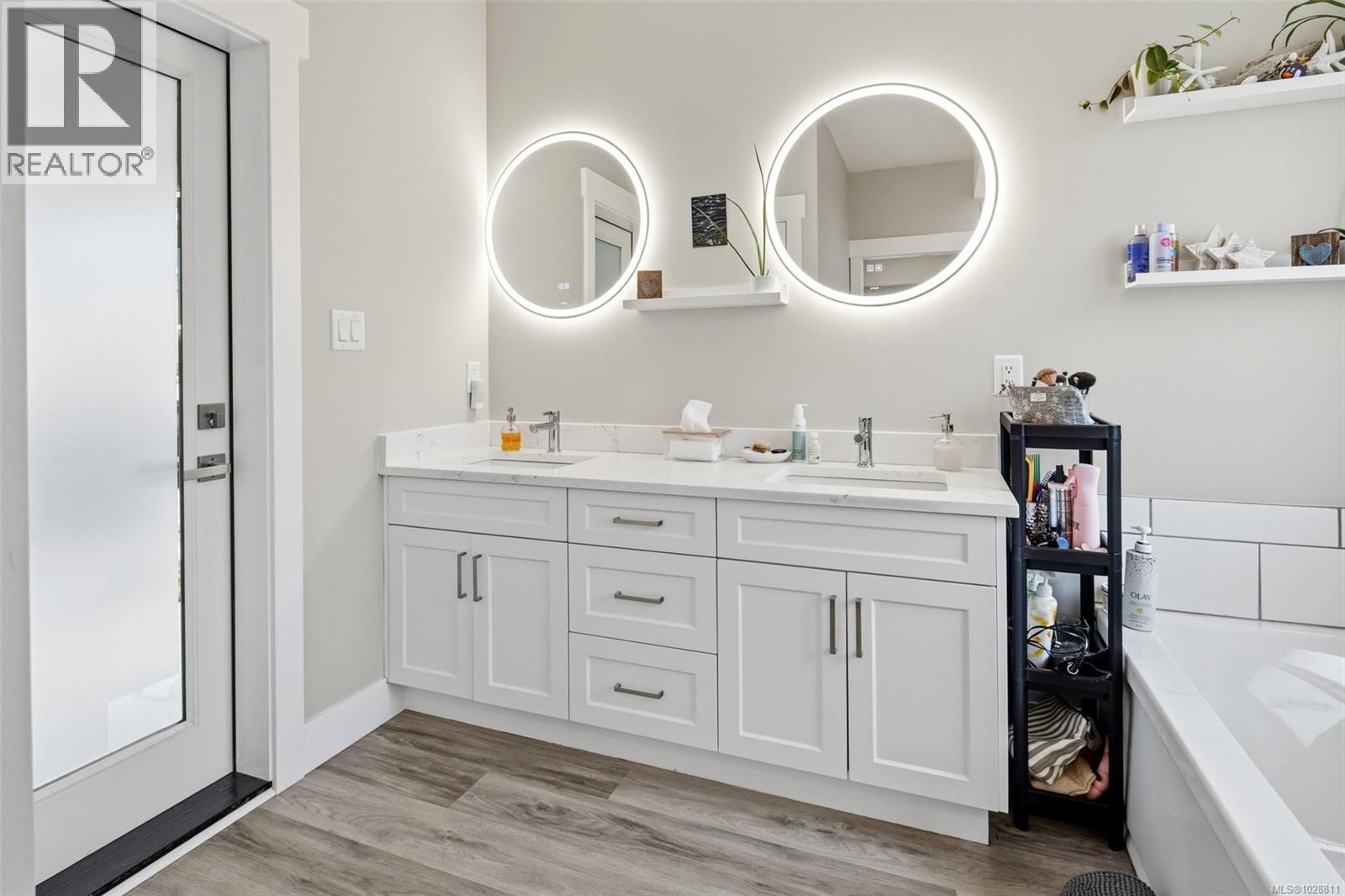 2624 Forest Edge Rd, Sooke