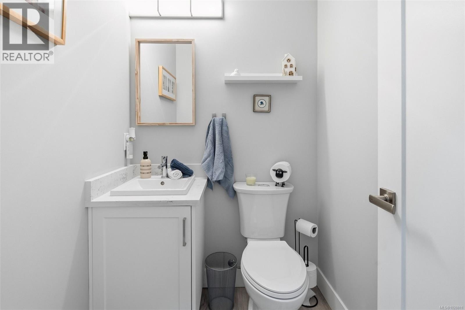 2624 Forest Edge Rd, Sooke