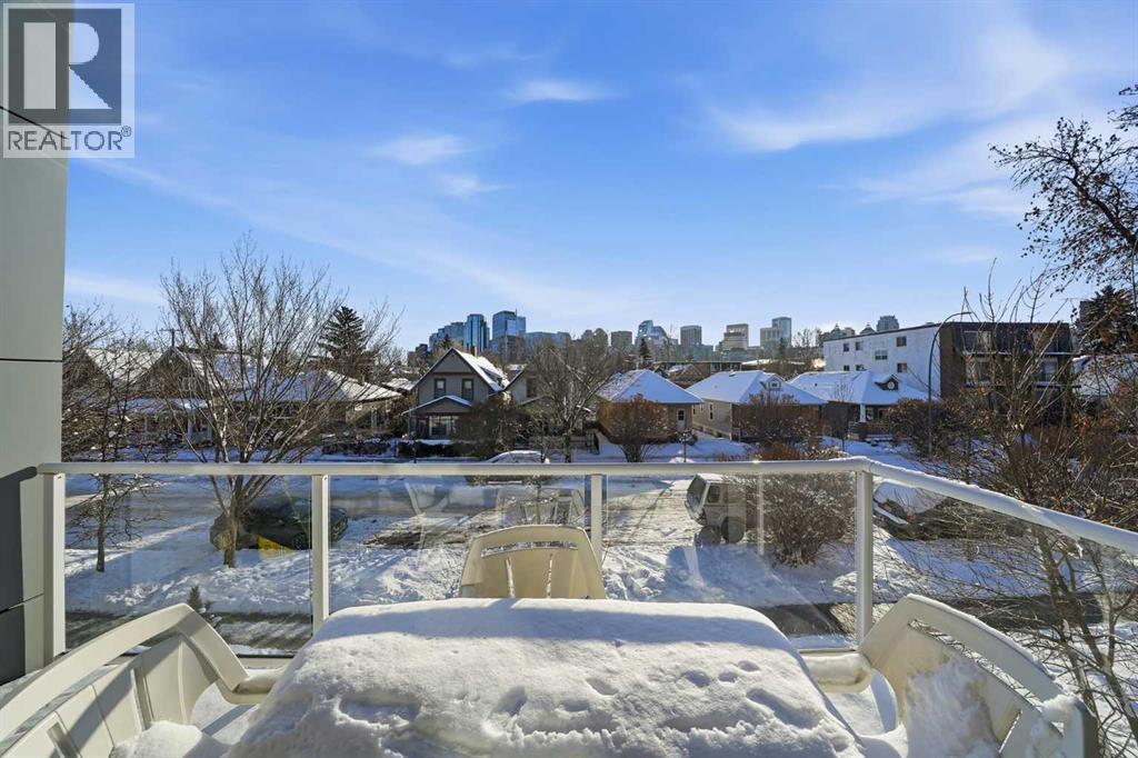 Single Family House for Sale in    Avenue NW Sunnyside Calgary 