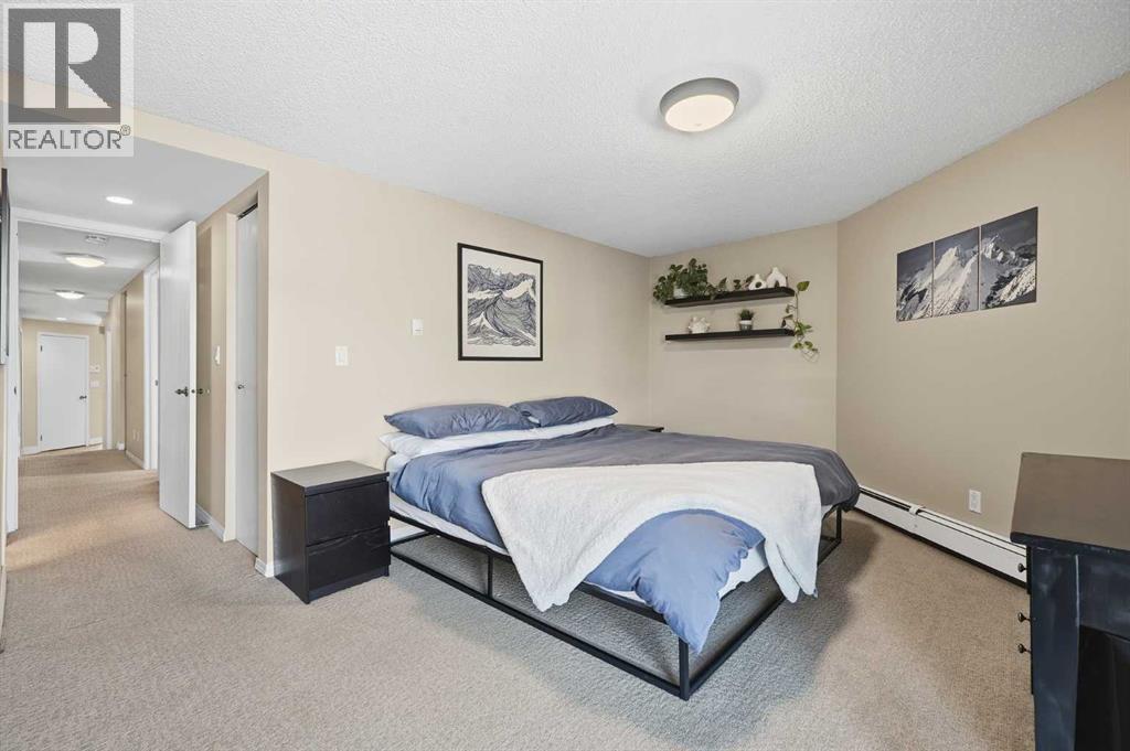 Single Family House for Sale in    Avenue NW Sunnyside Calgary 