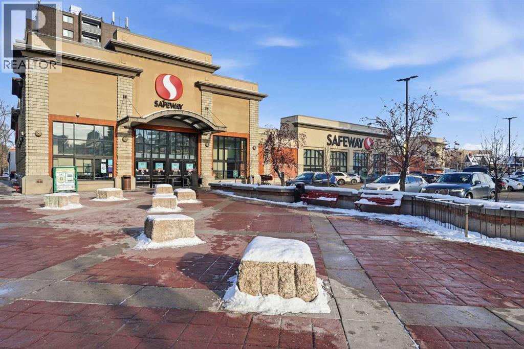 Single Family House for Sale in    Avenue NW Sunnyside Calgary 