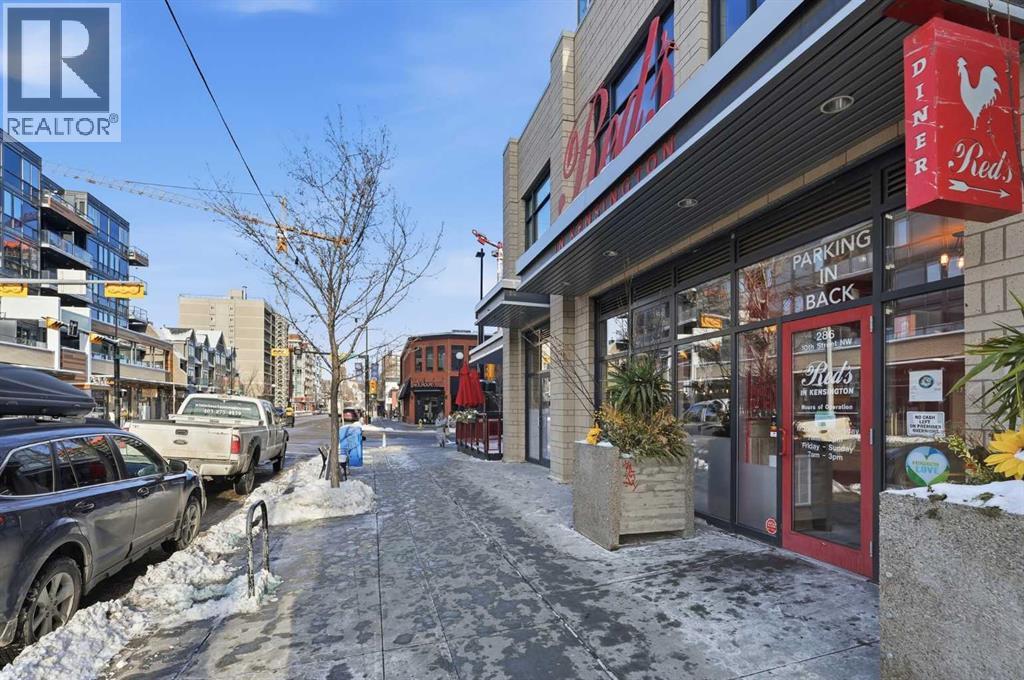 Single Family House for Sale in    Avenue NW Sunnyside Calgary 