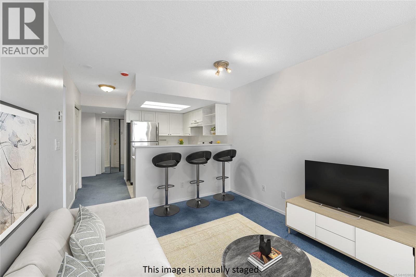 #607 930 YATES ST - 9