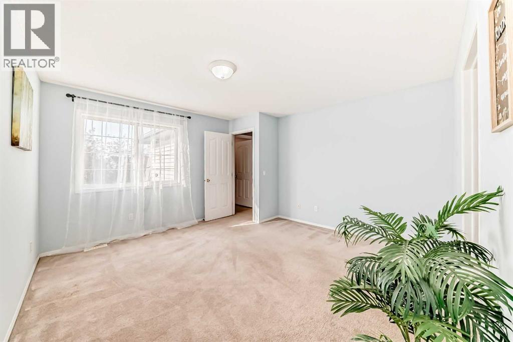 Single Family House for Sale in  Bridlewood Circle SW Bridlewood Calgary 