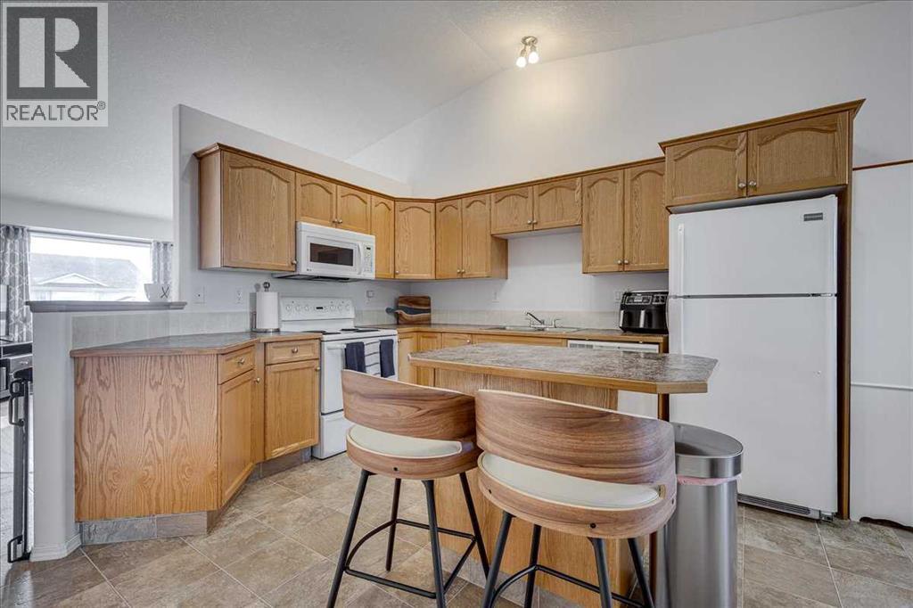 30 Kenny Close, Red Deer