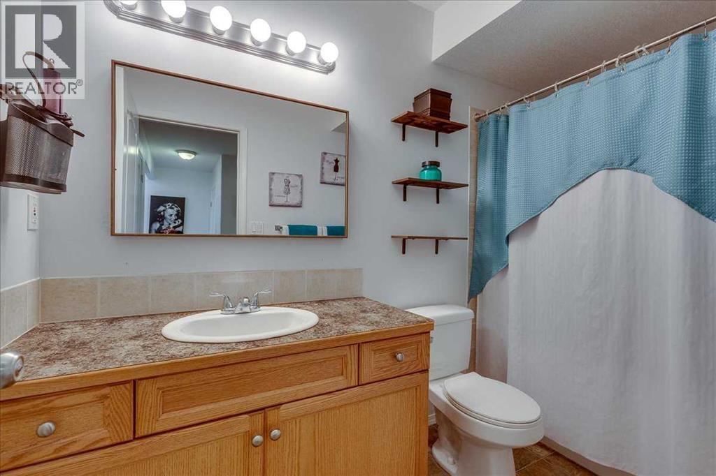 30 Kenny Close, Red Deer