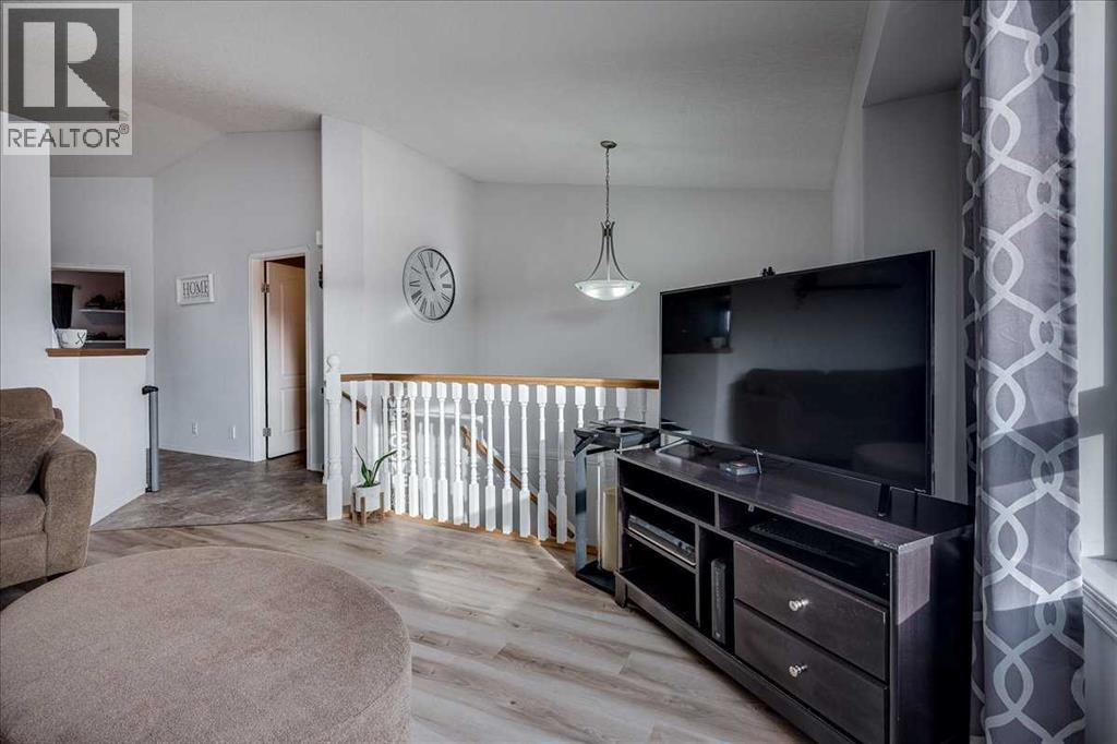 30 Kenny Close, Red Deer