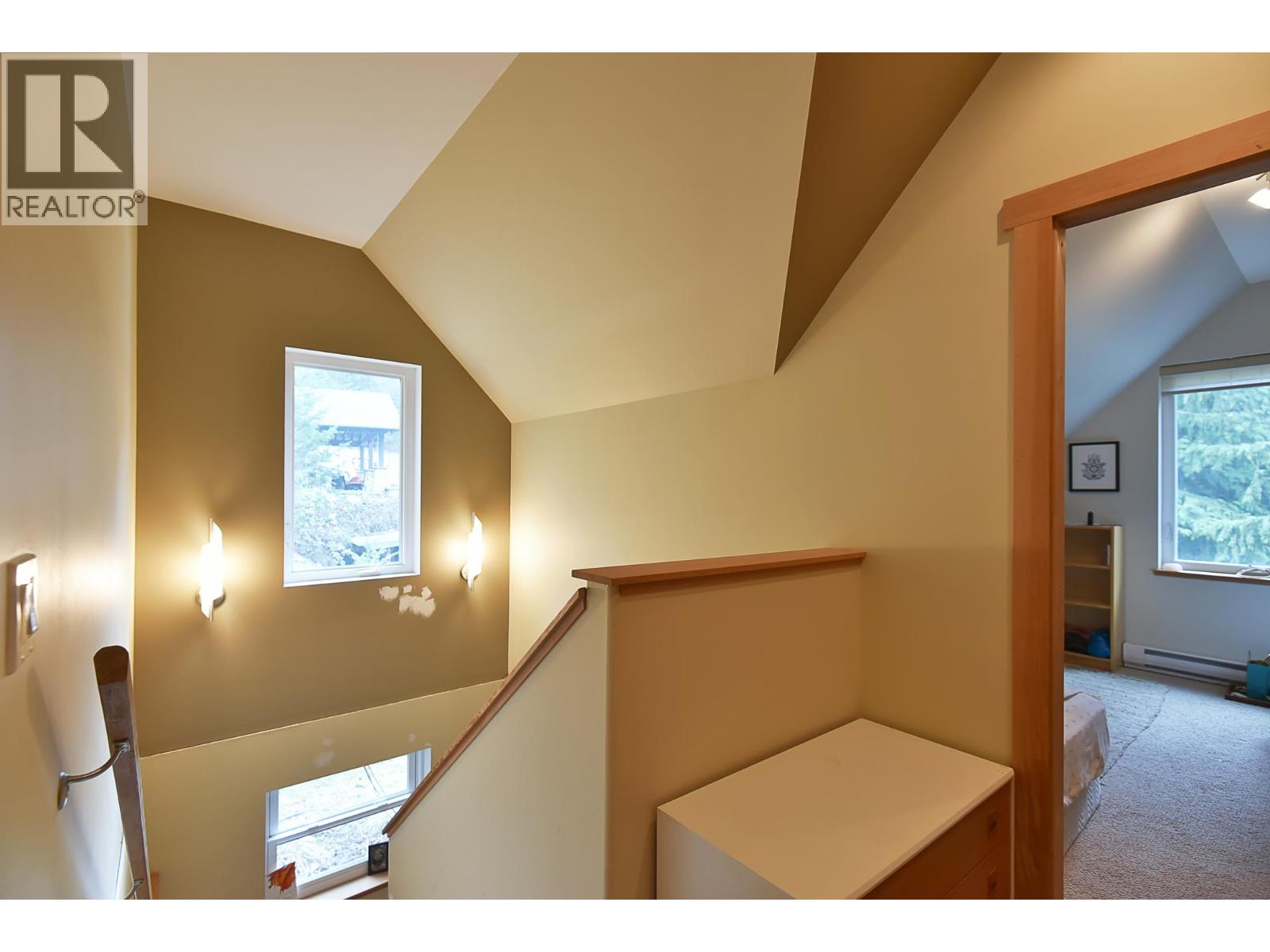 5062 PARKVIEW ROAD, Pender Harbour