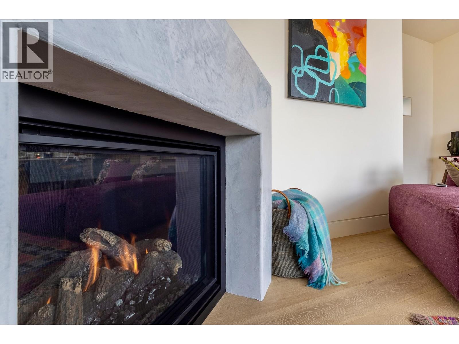 980 GOWER POINT ROAD, Gibsons