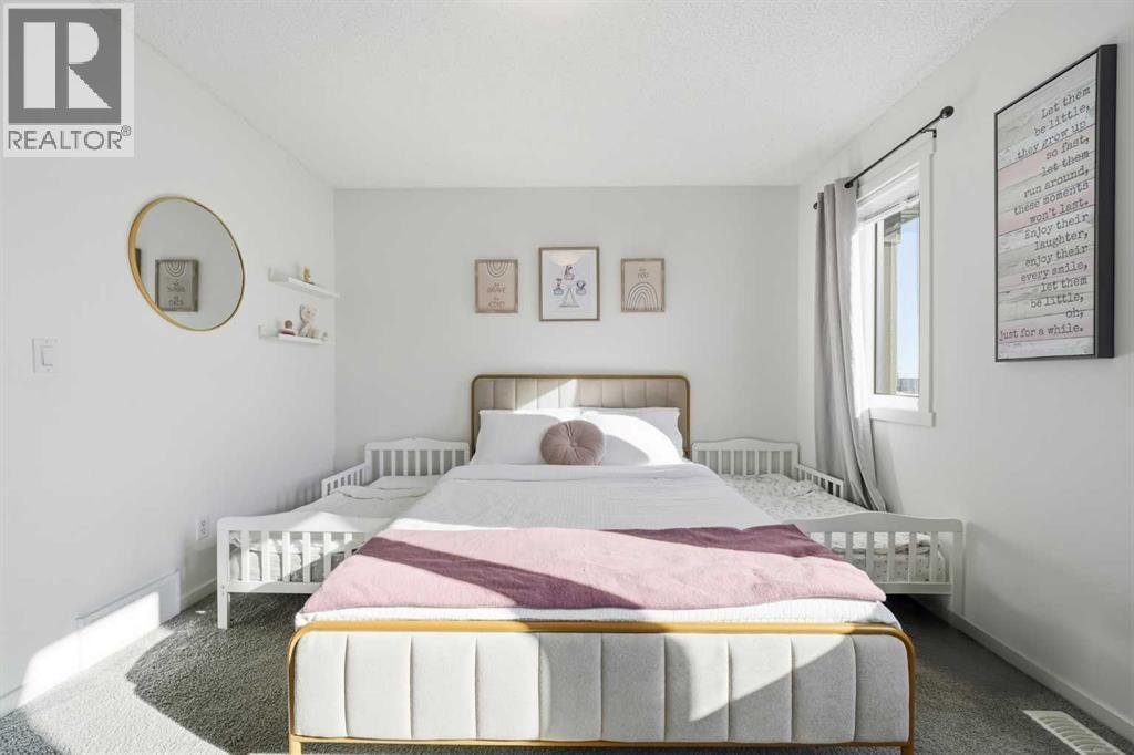 Single Family House for Sale in  Mahogany Drive Mahogany Calgary 