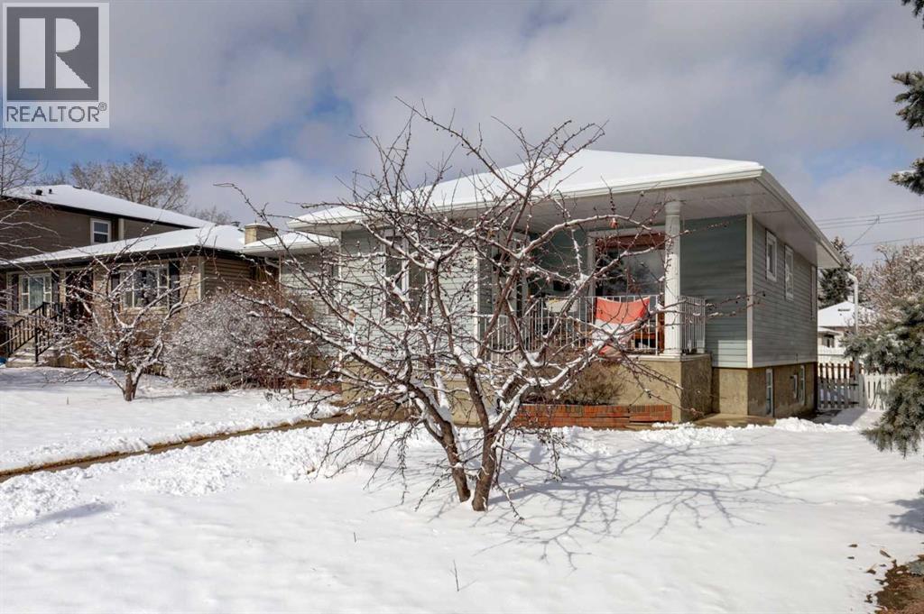 Single Family House Bungalow for Sale in   Avenue NE Winston Heights/Mountview Calgary 