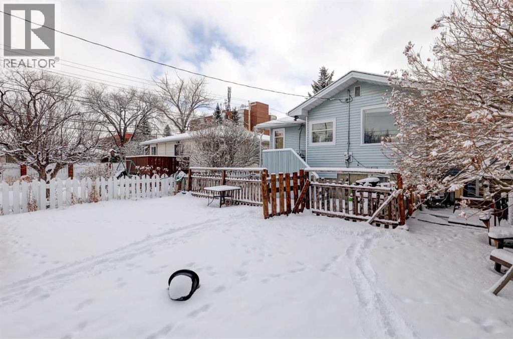 Single Family House Bungalow for Sale in   Avenue NE Winston Heights/Mountview Calgary 