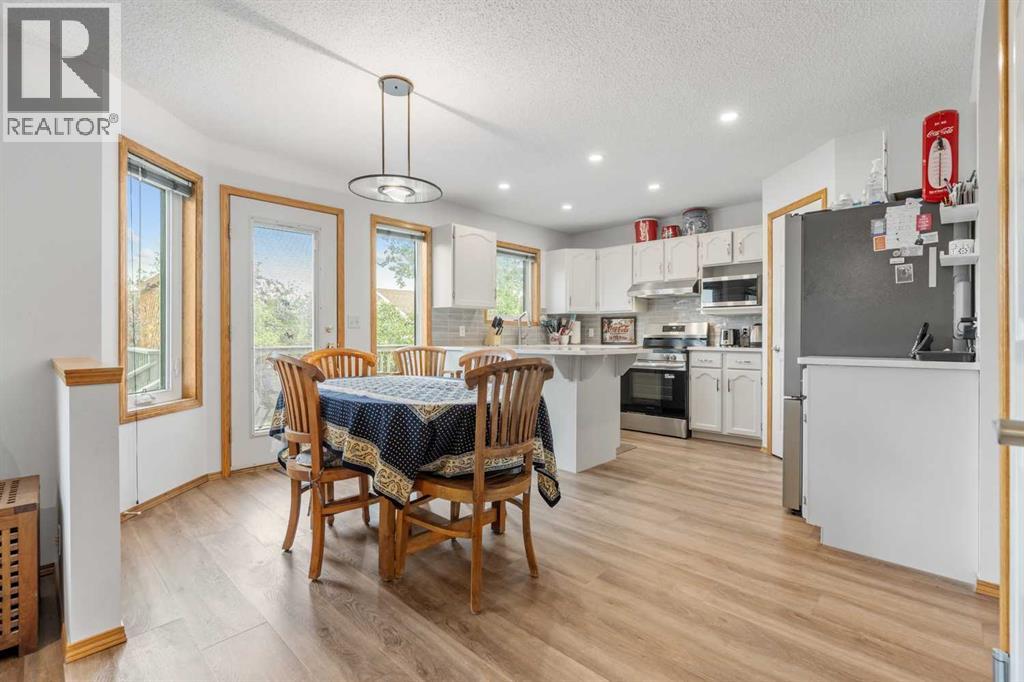 Single Family House for Sale in  Arbour Wood Close NW Arbour Lake Calgary 