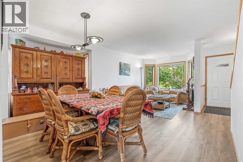 Single Family House for Sale in  Arbour Wood Close NW Arbour Lake Calgary 