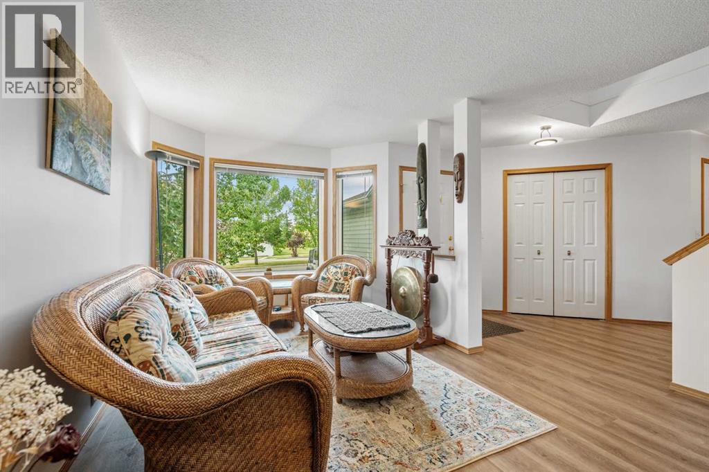 Single Family House for Sale in  Arbour Wood Close NW Arbour Lake Calgary 