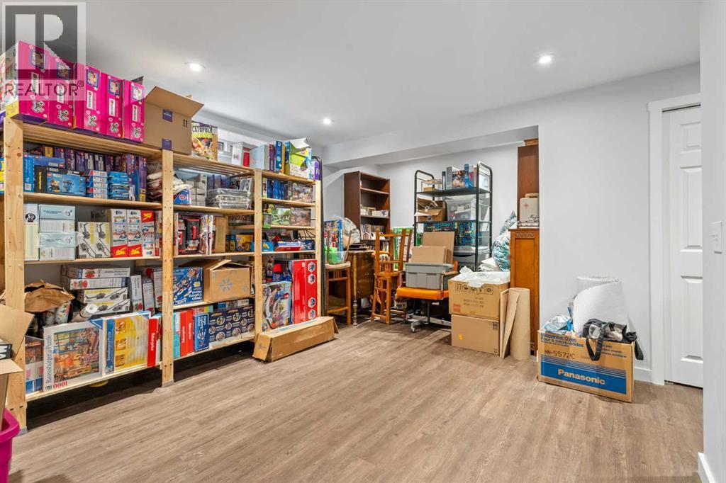 Single Family House for Sale in  Arbour Wood Close NW Arbour Lake Calgary 