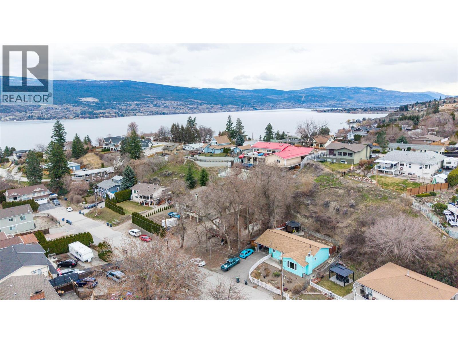 6117 Austin Street, Summerland