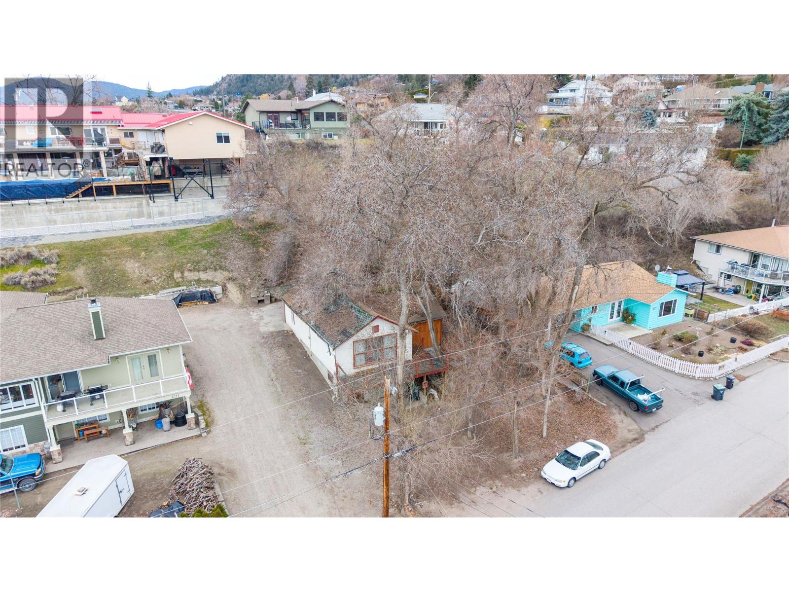 6117 Austin Street, Summerland