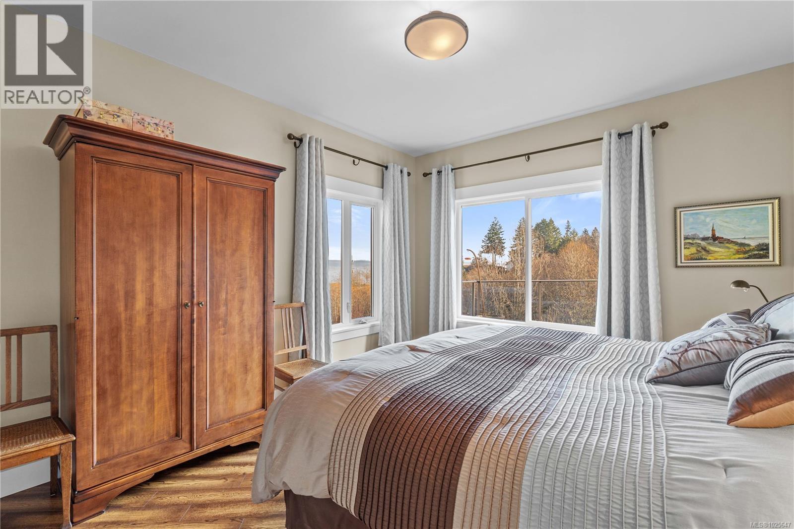 2580 Ingram Rd E, Ladysmith