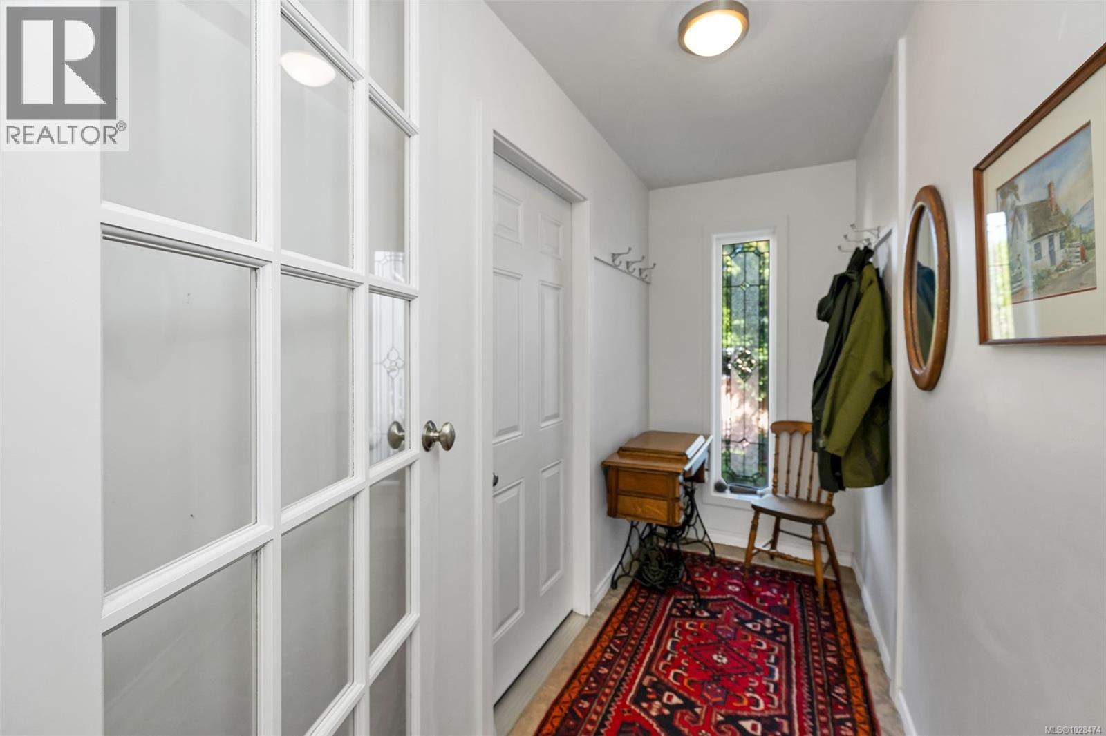 449 Victoria Ave, Oak Bay