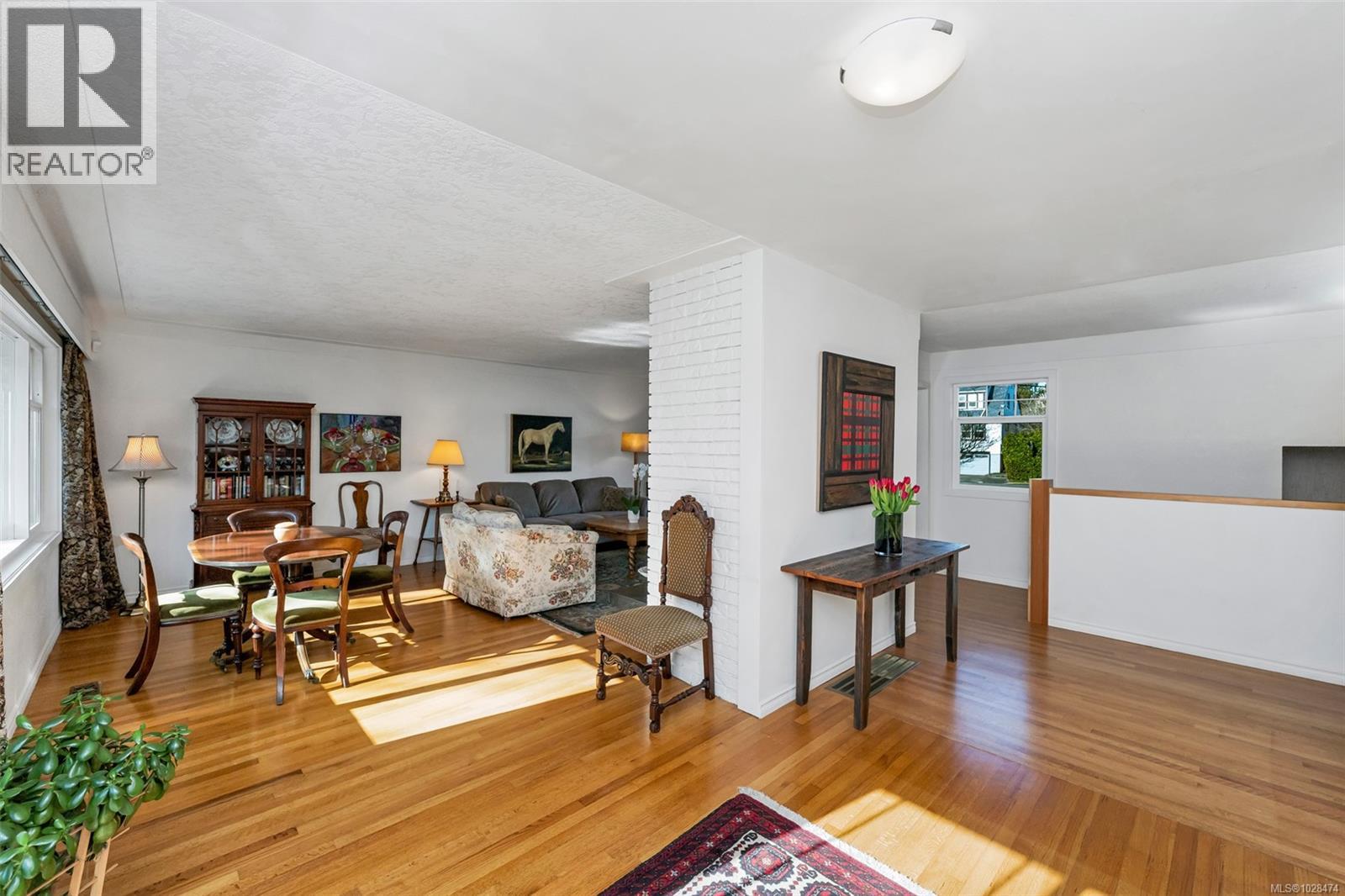 449 Victoria Ave, Oak Bay