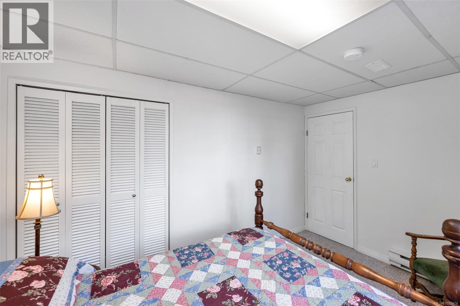 449 Victoria Ave, Oak Bay