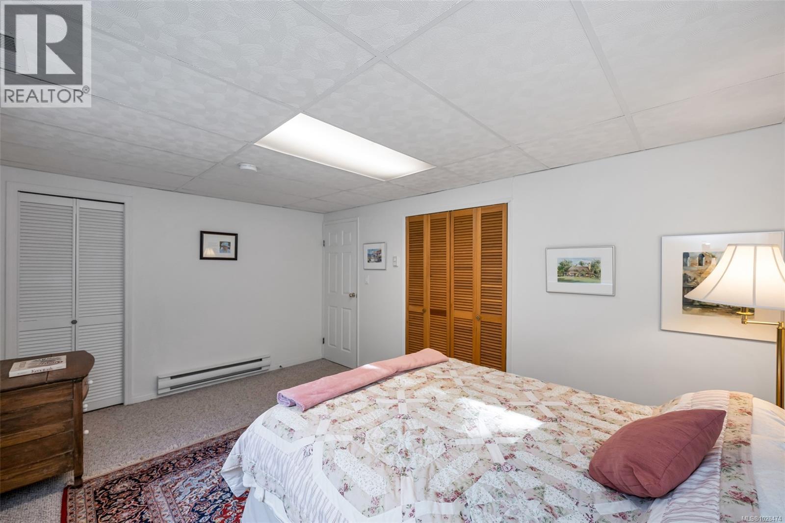 449 Victoria Ave, Oak Bay