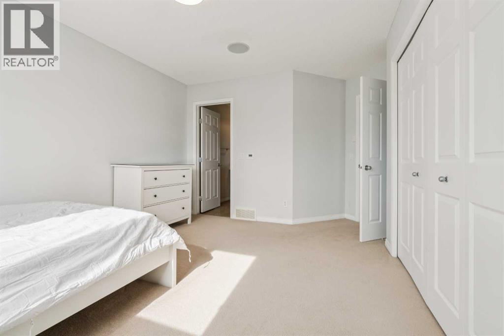 Single Family House for Sale in  Silverado Range View SW Silverado Calgary 