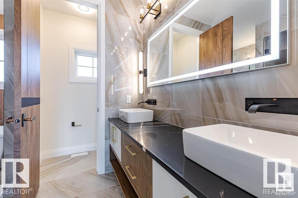 34 26409 TWP RD 532A, Rural Parkland County