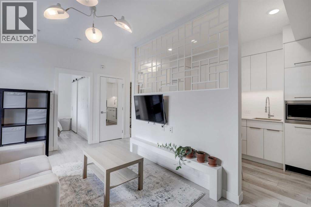 #205 3125 39 Street NW - 12
