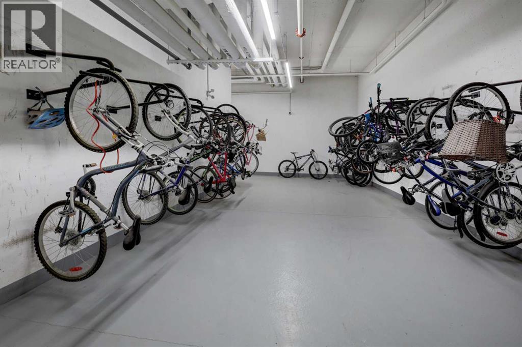 Single Family House for Sale in    Street NW University District Calgary 