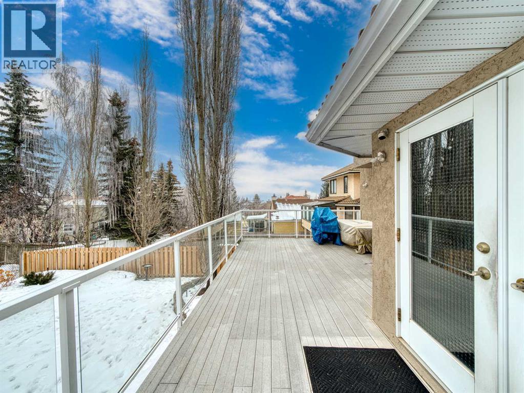 Single Family House for Sale in  Edgeview Road NW Edgemont Calgary 