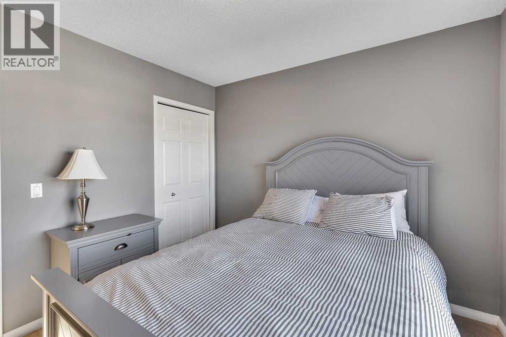 Single Family House for Sale in  Rocky Ridge Heath NW Rocky Ridge Calgary 