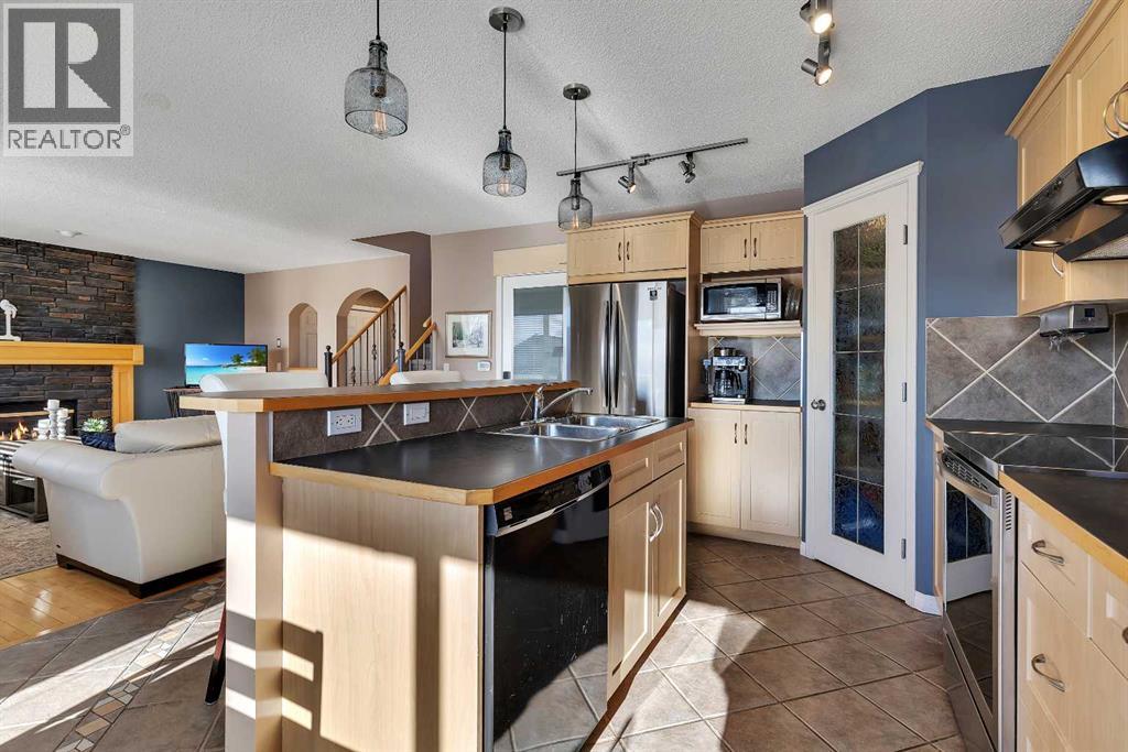 Single Family House for Sale in  Rocky Ridge Heath NW Rocky Ridge Calgary 