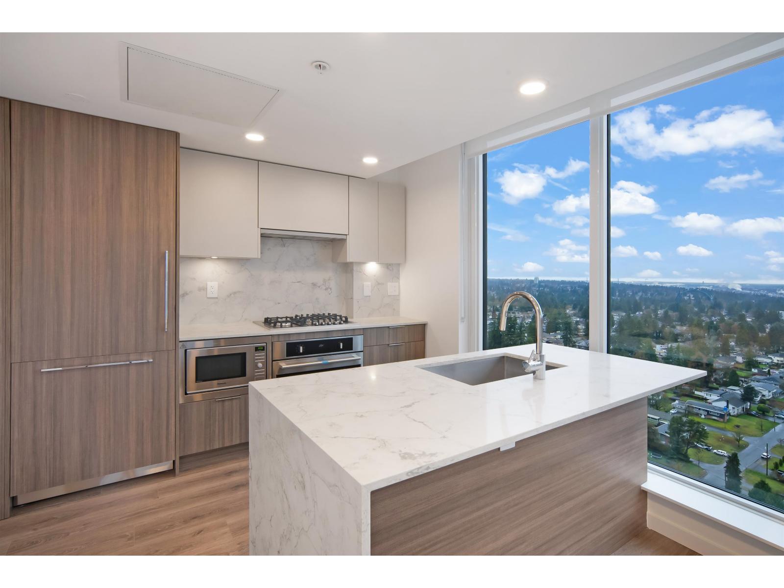 2604 10333 133 STREET