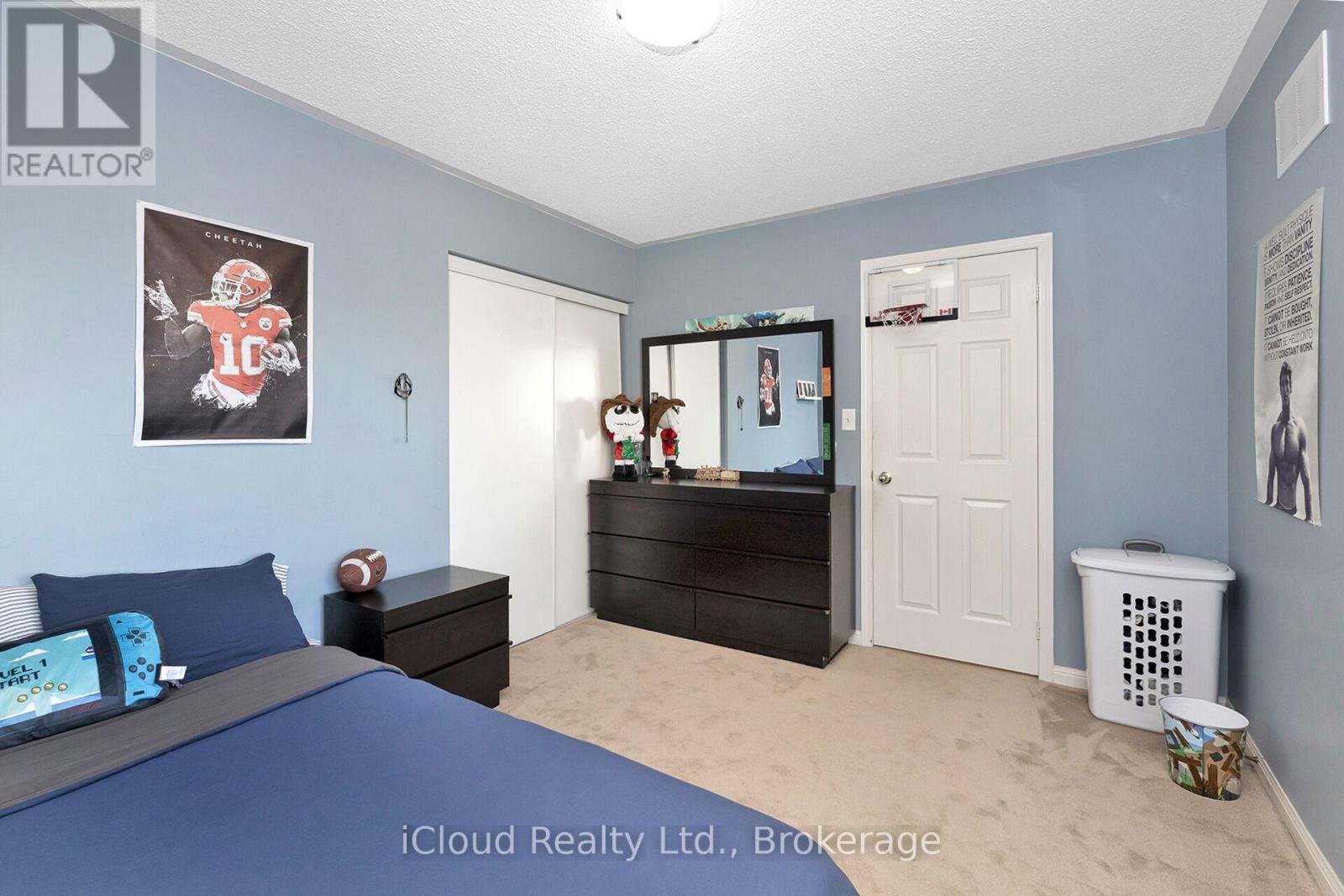 11 BONAVISTA DRIVE - 39