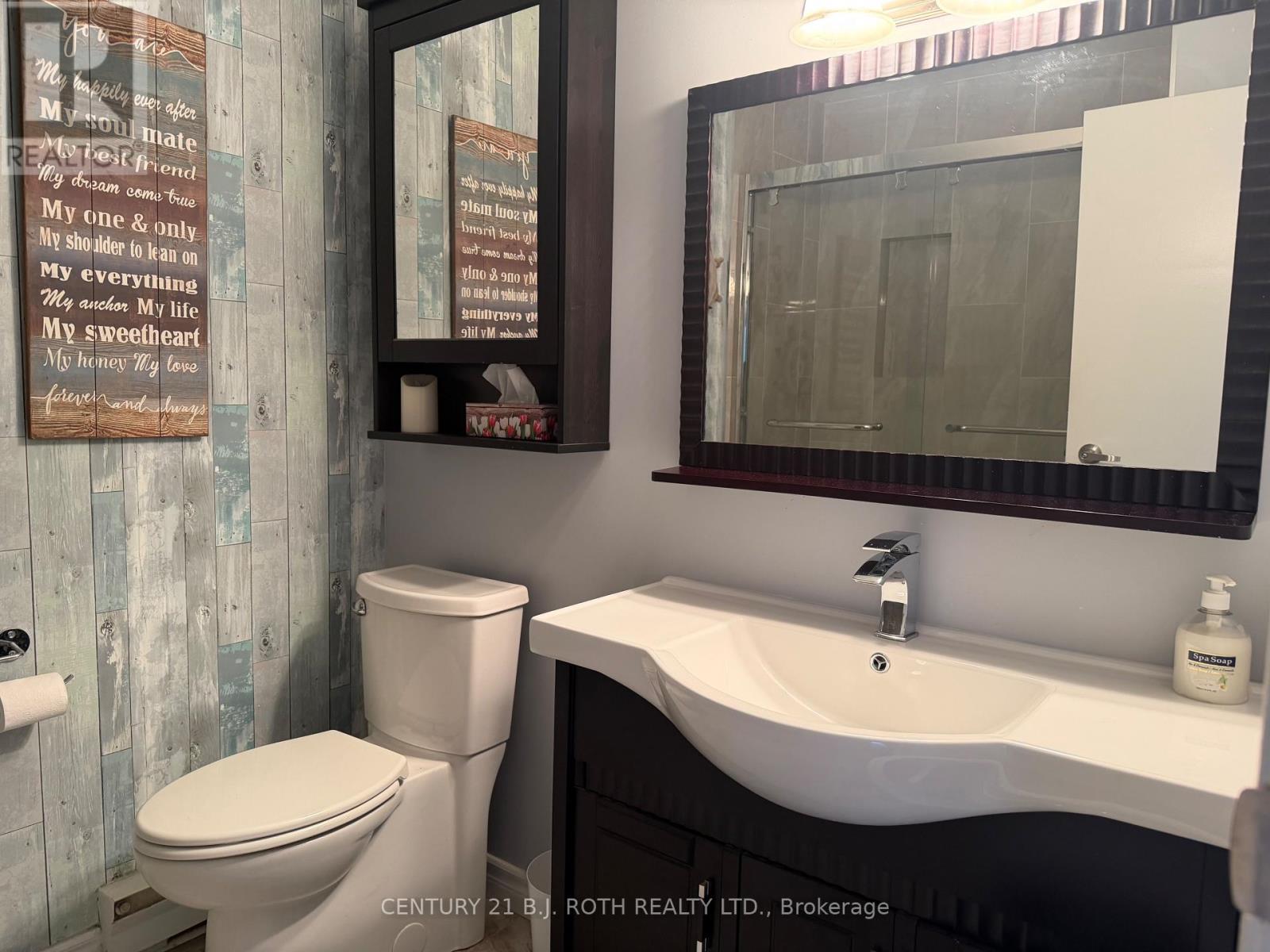#6 70 LAGUNA PARKWAY - 17