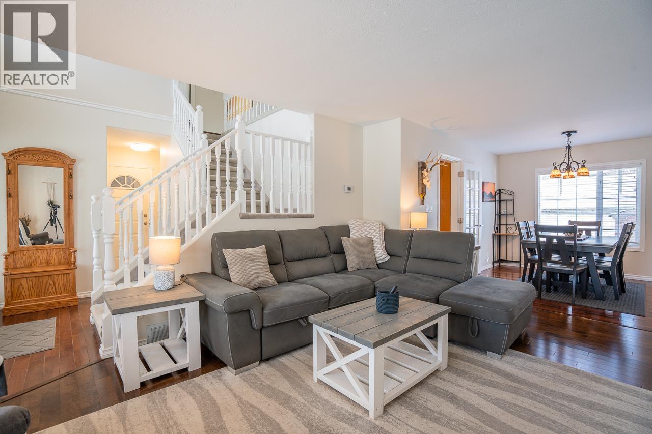 5663 HORSE LAKE ROAD - 5