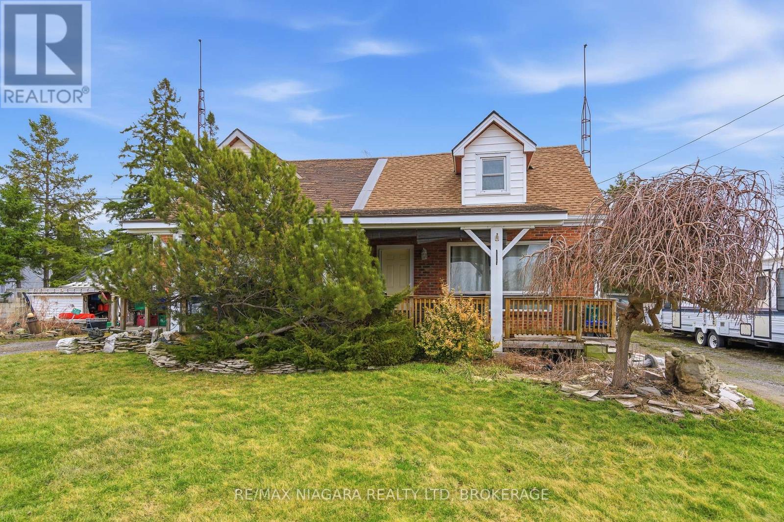 8356 OAKWOOD DRIVE - 6