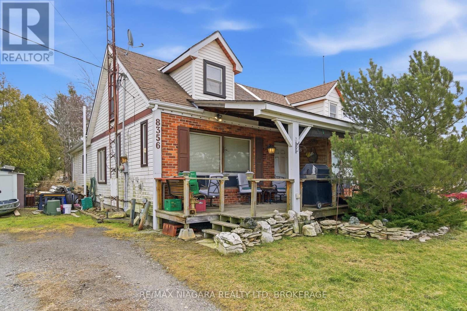8356 OAKWOOD DRIVE - 5