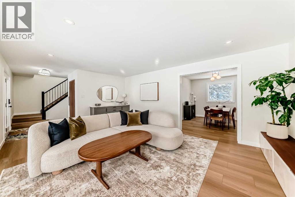 Single Family House for Sale in  Palisan Place SW Palliser Calgary 