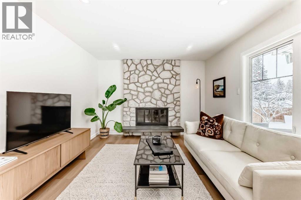 Single Family House for Sale in  Palisan Place SW Palliser Calgary 