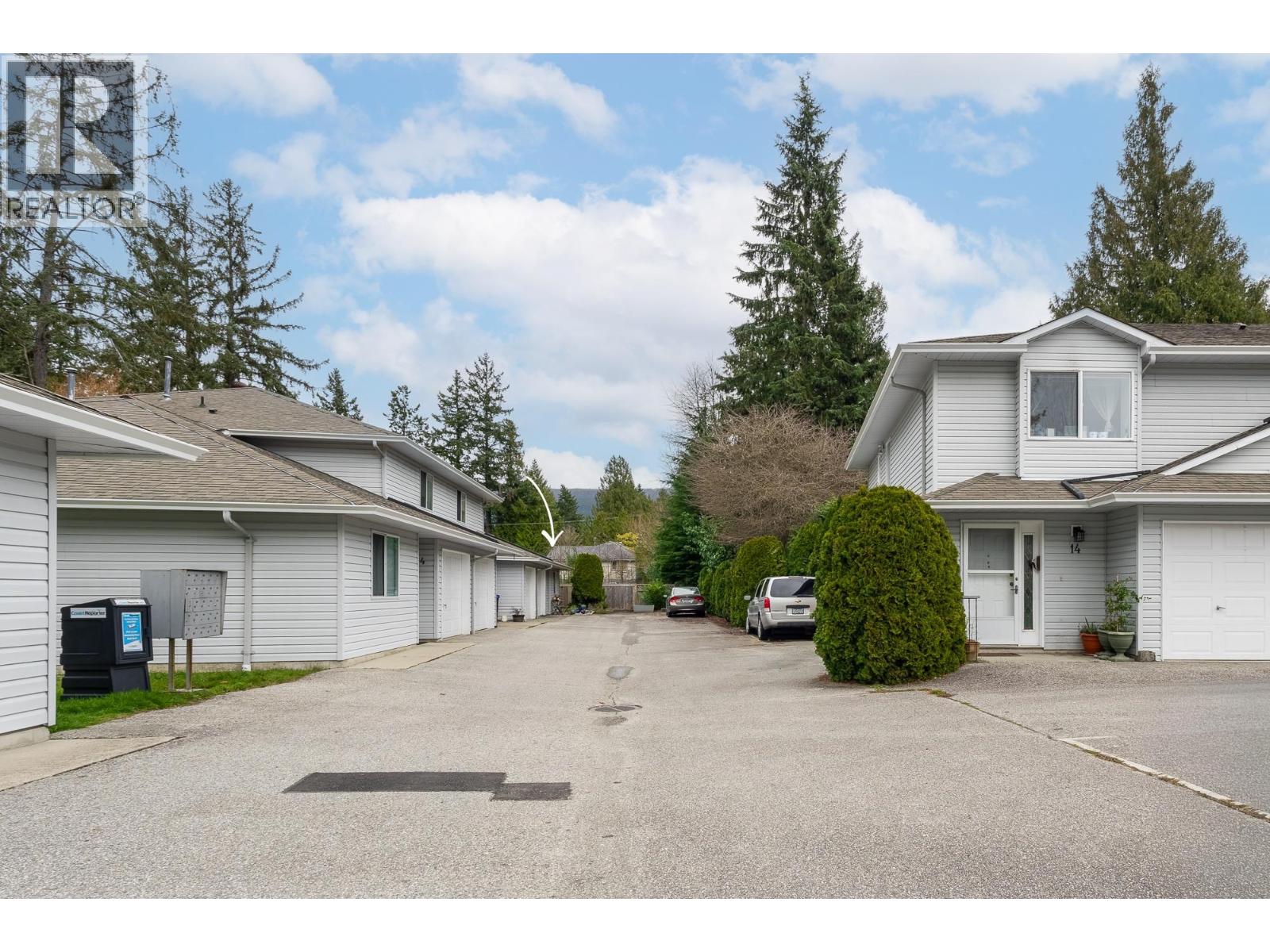 1 5706 EBBTIDE STREET, Sechelt