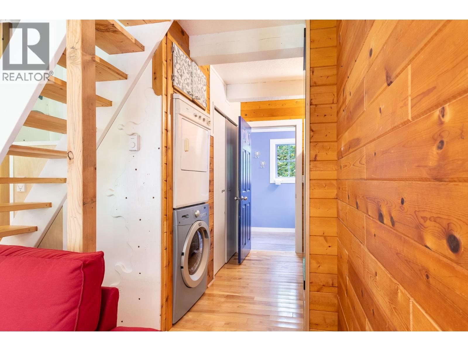 6121 GOLF COURSE ROAD, Sechelt