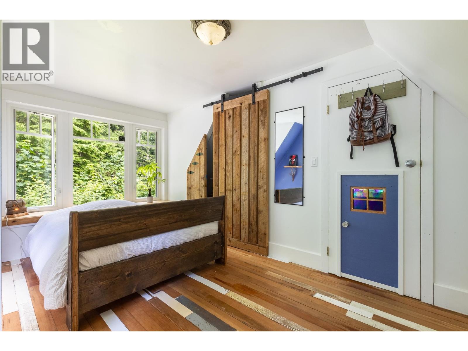 6121 GOLF COURSE ROAD, Sechelt