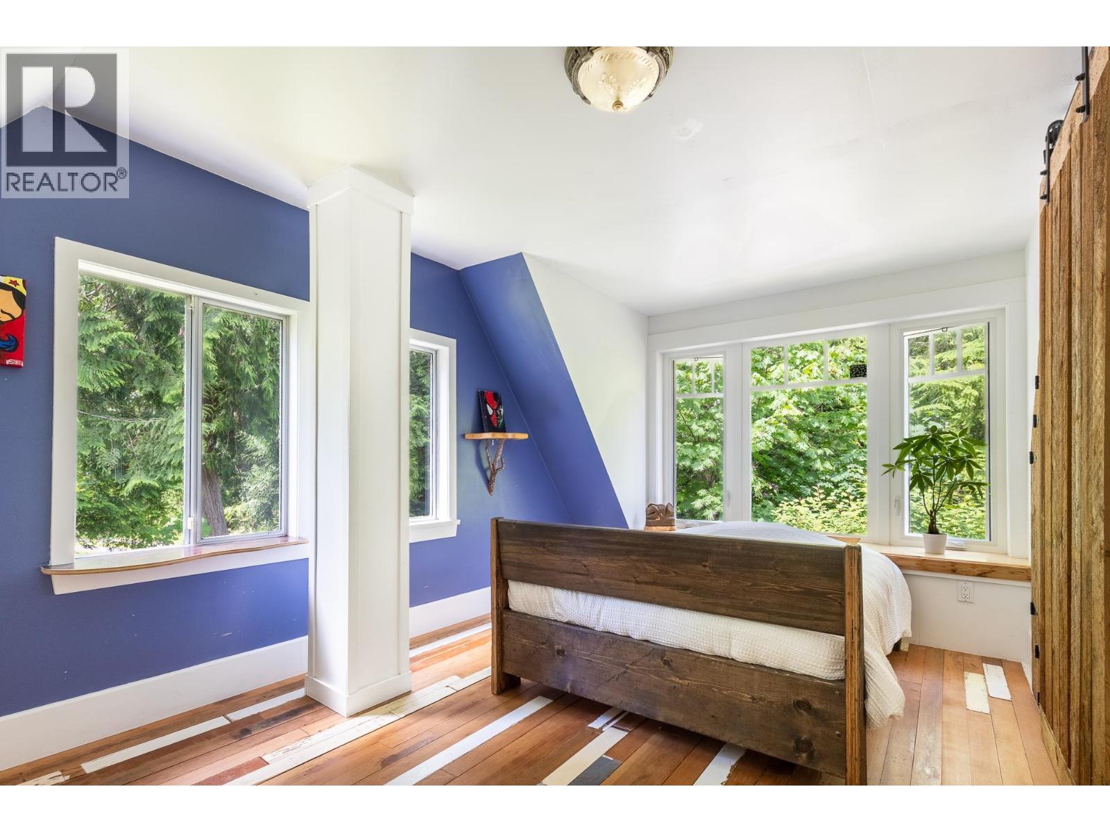 6121 GOLF COURSE ROAD, Sechelt