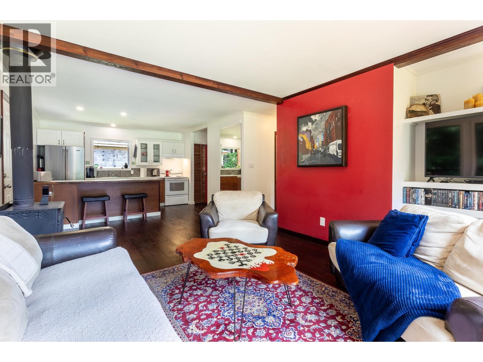 6121 GOLF COURSE ROAD, Sechelt